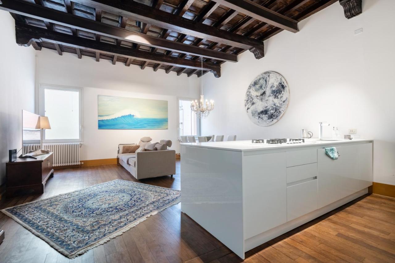 Exclusive Elegant Apartment In Pieno Centro! X4 リミニ エクステリア 写真