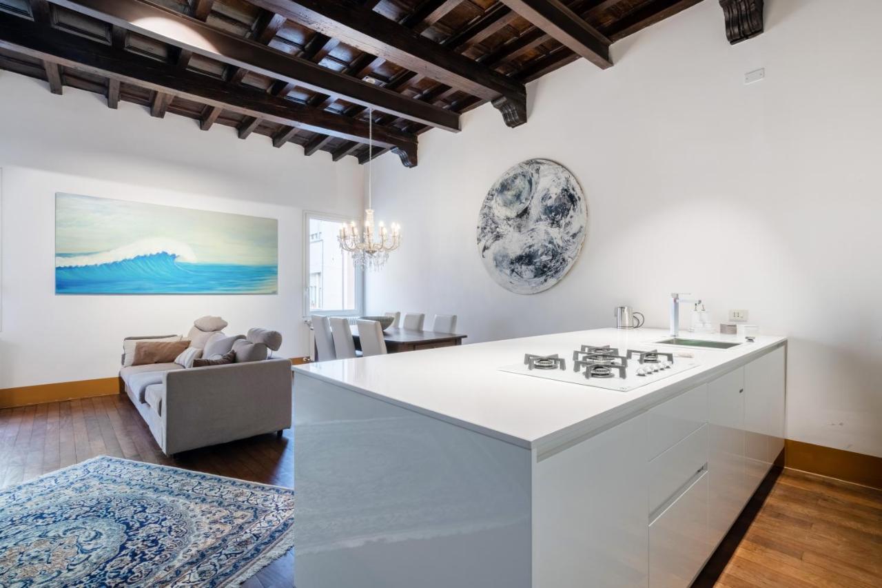 Exclusive Elegant Apartment In Pieno Centro! X4 リミニ エクステリア 写真
